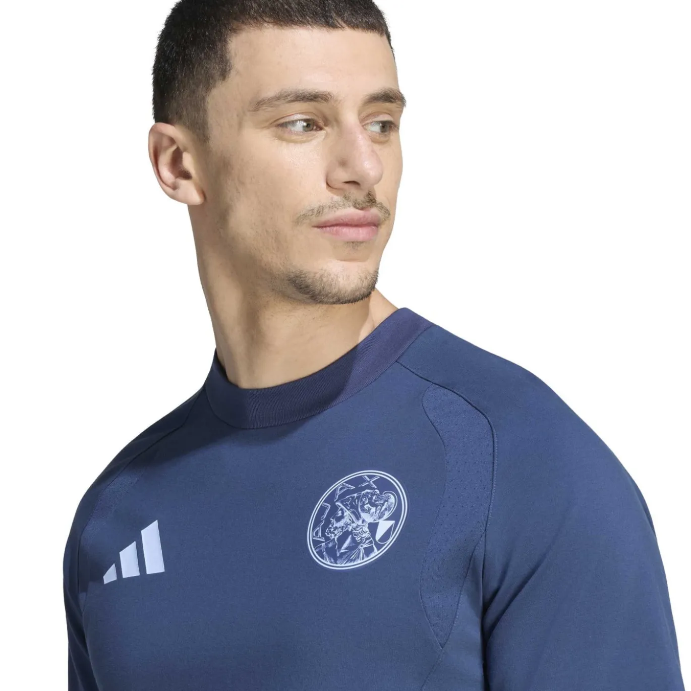 adidas Ajax Tiro Travel T-Shirt 2026-2027 Donkerblauw Lichtblauw