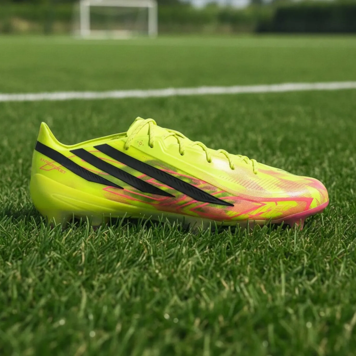 adidas F50 Hyperfast Elite Too Light Gras Voetbalschoenen (FG) Neongeel Zwart Roze