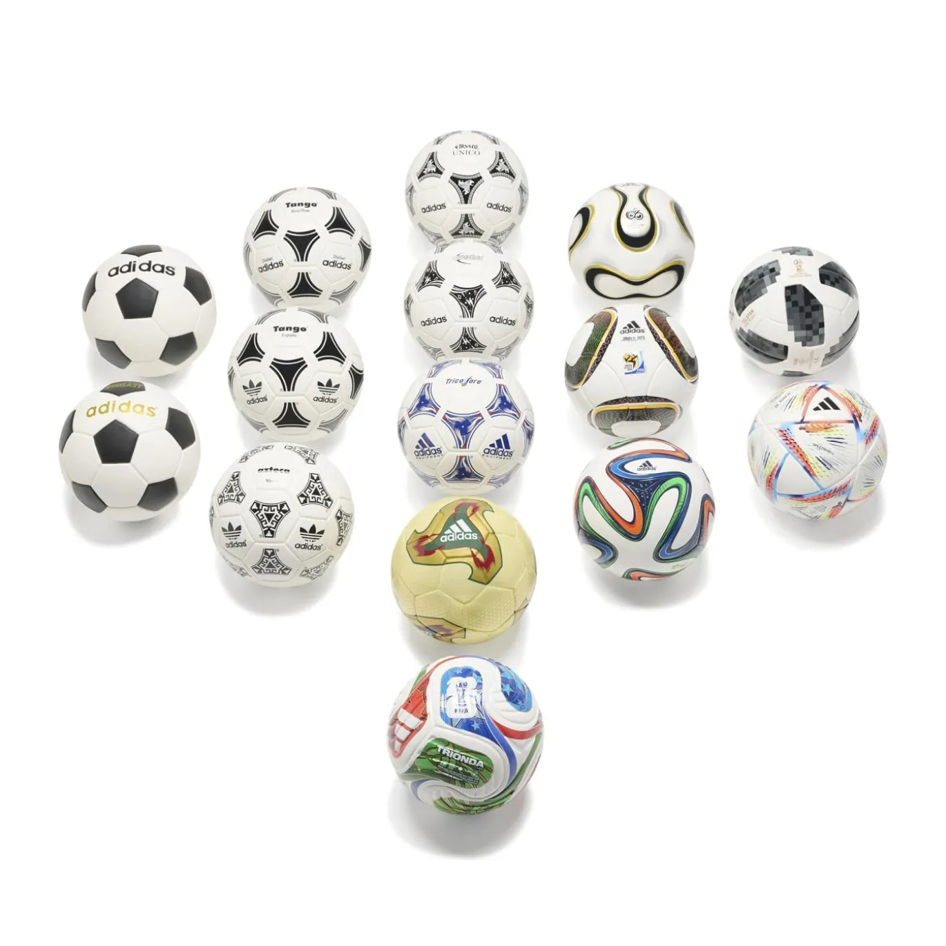 adidas FIFA World Cup Historical Mini Voetbal Set 15 Ballen