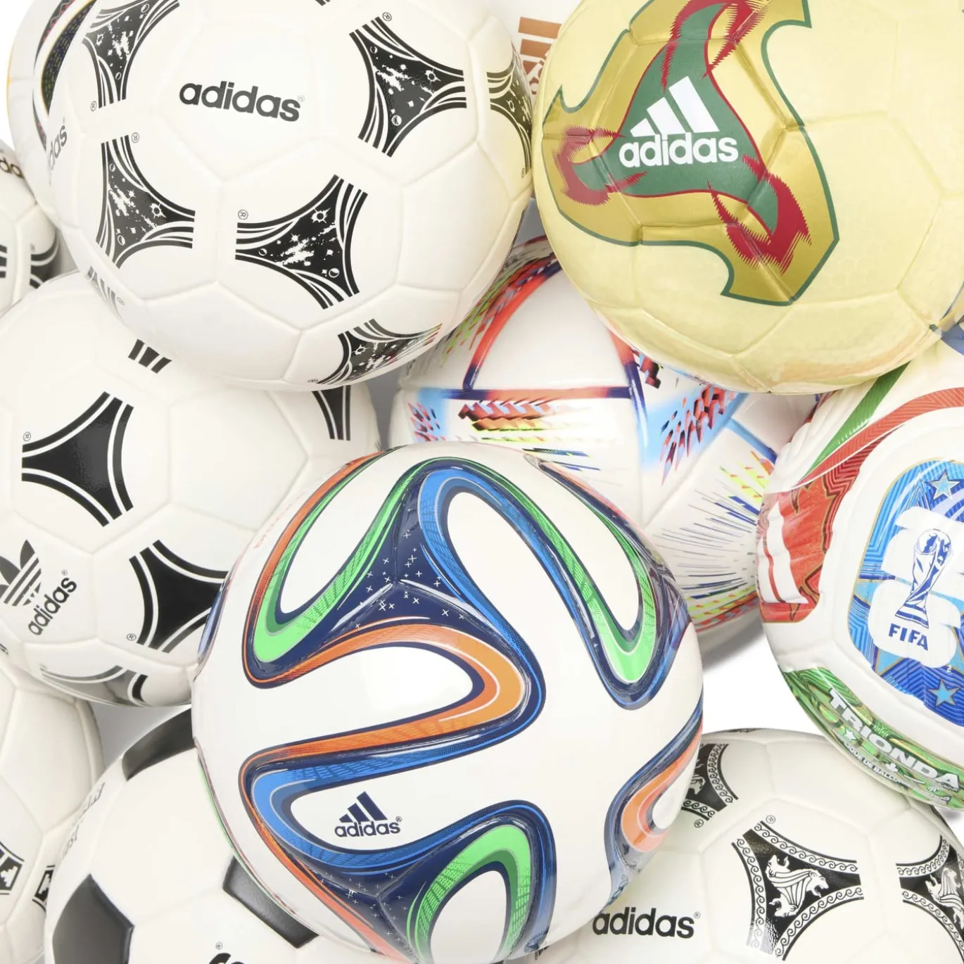 adidas FIFA World Cup Historical Mini Voetbal Set 15 Ballen