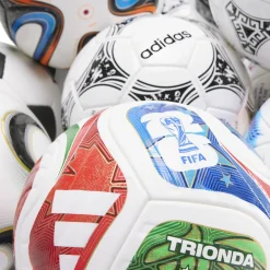 adidas FIFA World Cup Historical Pro Voetbal Set 15 Ballen