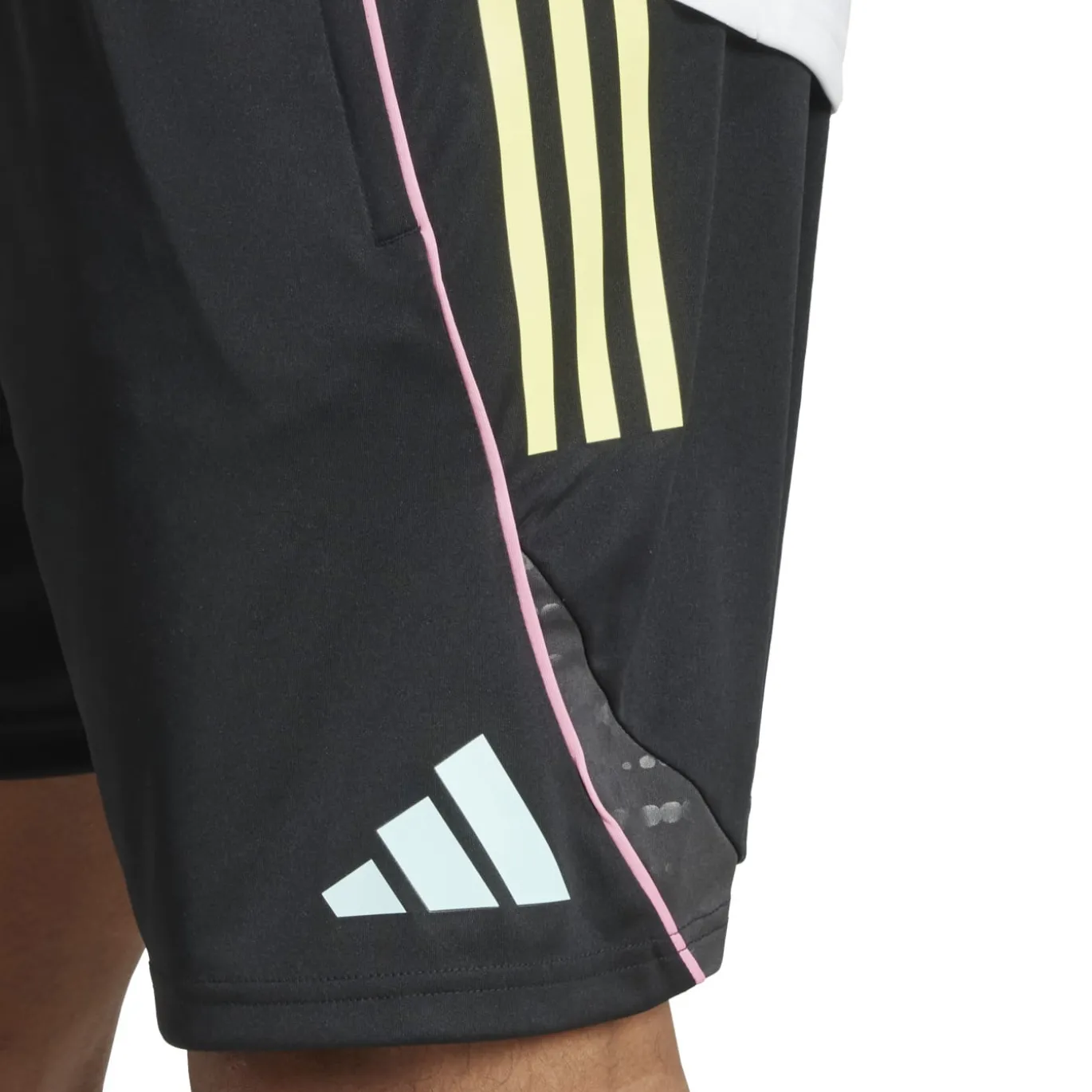 adidas Juventus Trainingsset 2025-2026 Lichtblauw Zwart