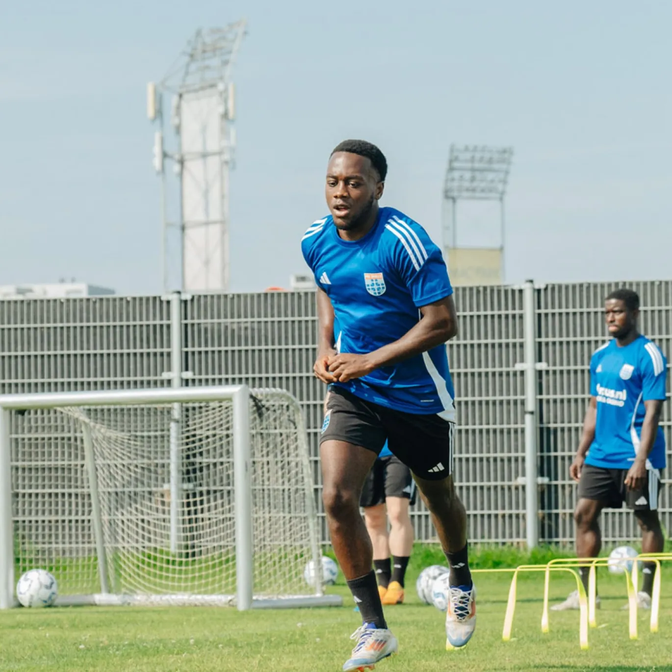 adidas PEC Zwolle Lifestyle Trainingsbroekje 2024-2025 Zwart Wit