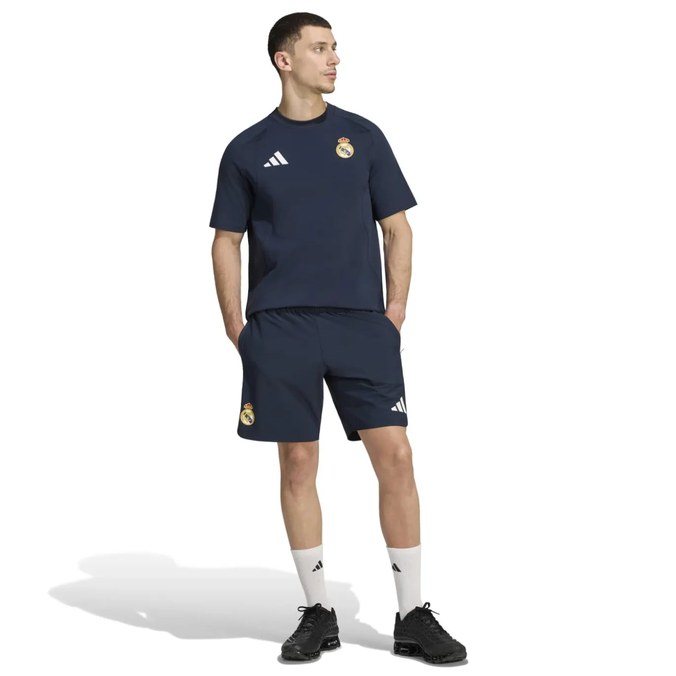 adidas Real Madrid Tiro Travel T-Shirt 2026-2027 Donkerblauw Wit