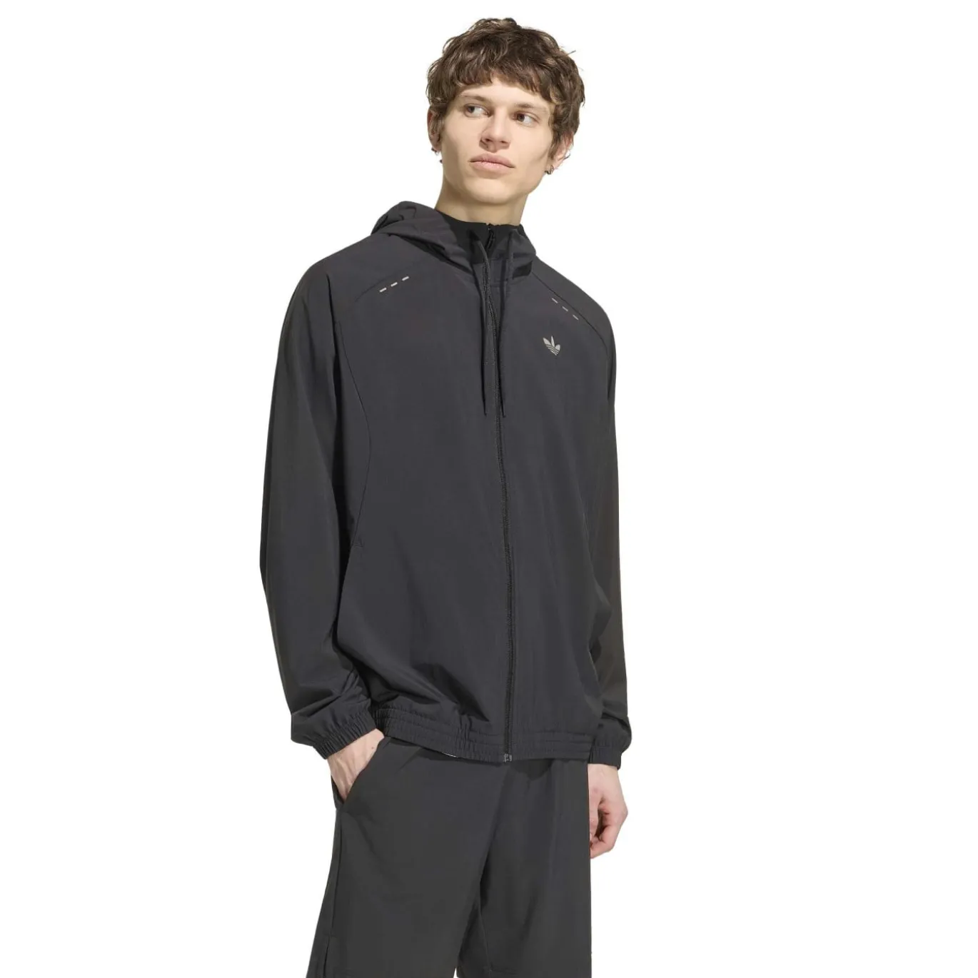 adidas Tech Essential Woven Trainingspak Zwart Zilver