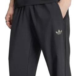 adidas Tech Essential Woven Trainingspak Zwart Zilver