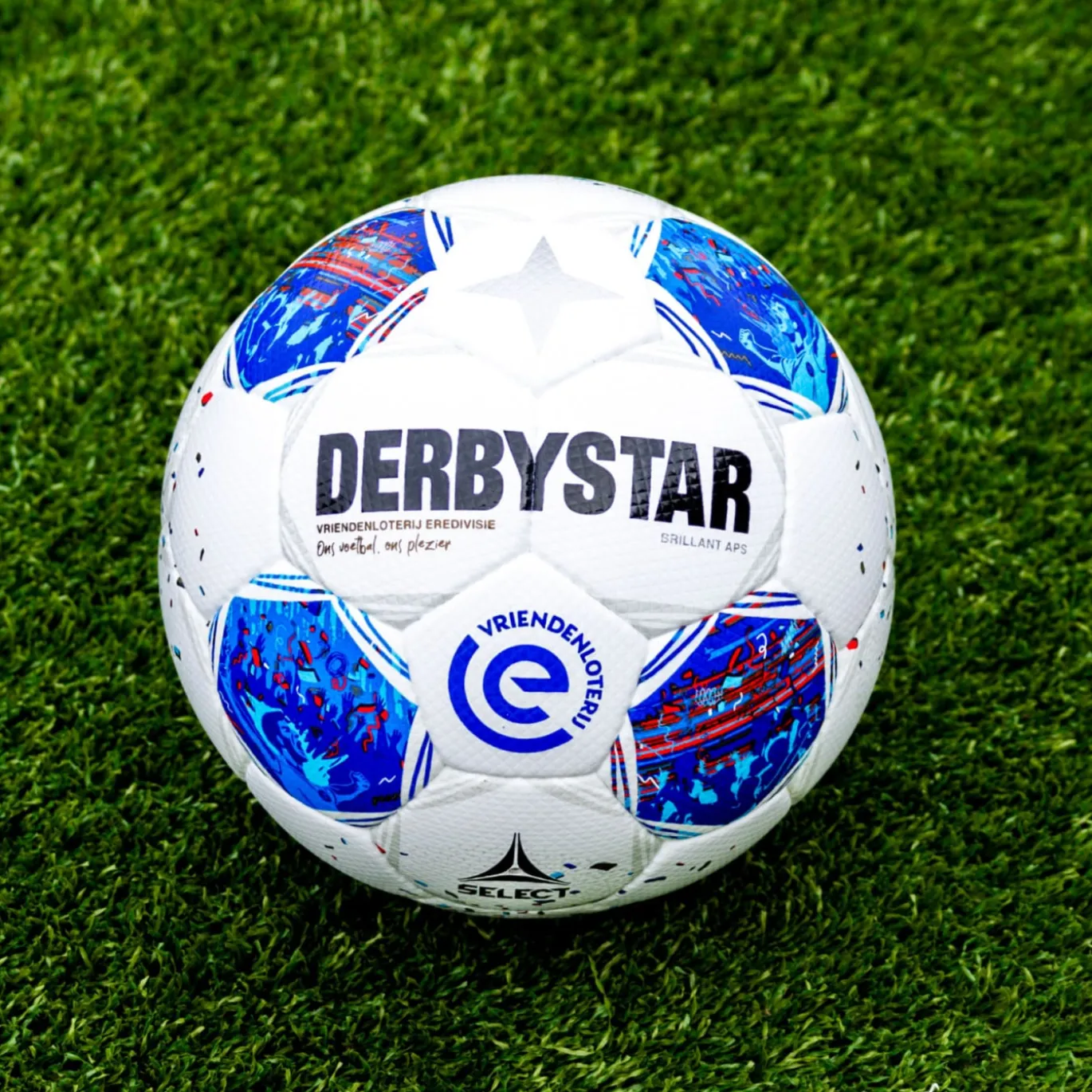 Derbystar Eredivisie Brillant Voetbal Maat 5 2026-2027 Wit Blauw Rood