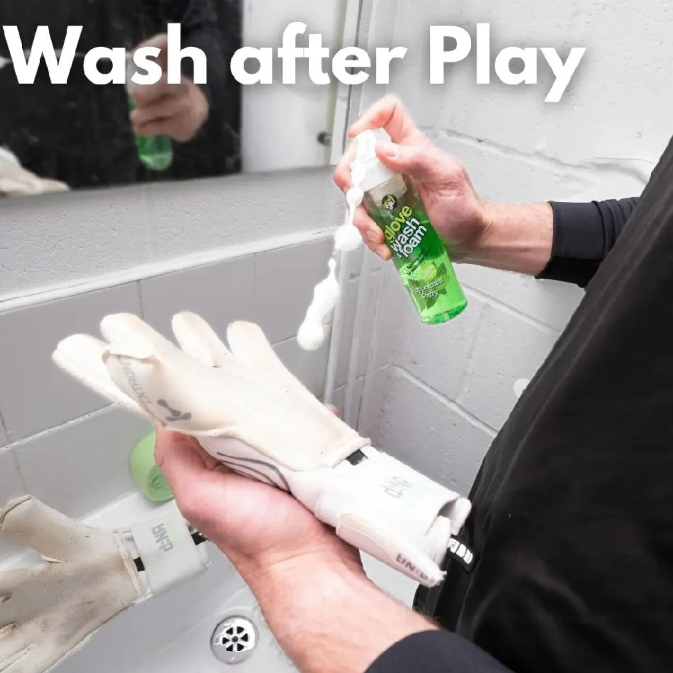 Gloveglu Glove Wash & Foam Peppermint Parry Spray 200ML