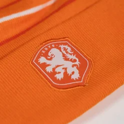 KNVB Muts Ponpon Oranje Wit