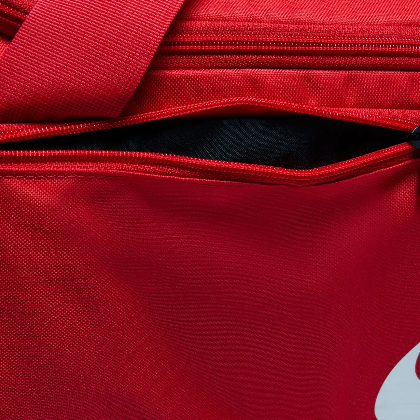 Nike Academy 21 Team Voetbaltas Large Schoenenvak Rood