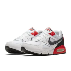 Nike Air Max Ivo Sneakers Wit Rood Zwart