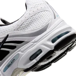 Nike Air Max Moto 2K Sneakers Wit Zwart Light Armory Blue Metallic Silver