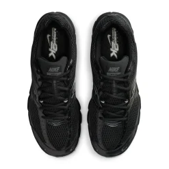 Nike Air Max Moto 2K Sneakers Zwart Donkergrijs Metallic