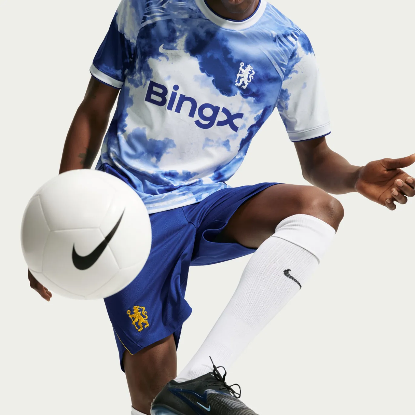 Nike Chelsea Pre-Match Trainingsshirt 2026-2027 Wit Blauw