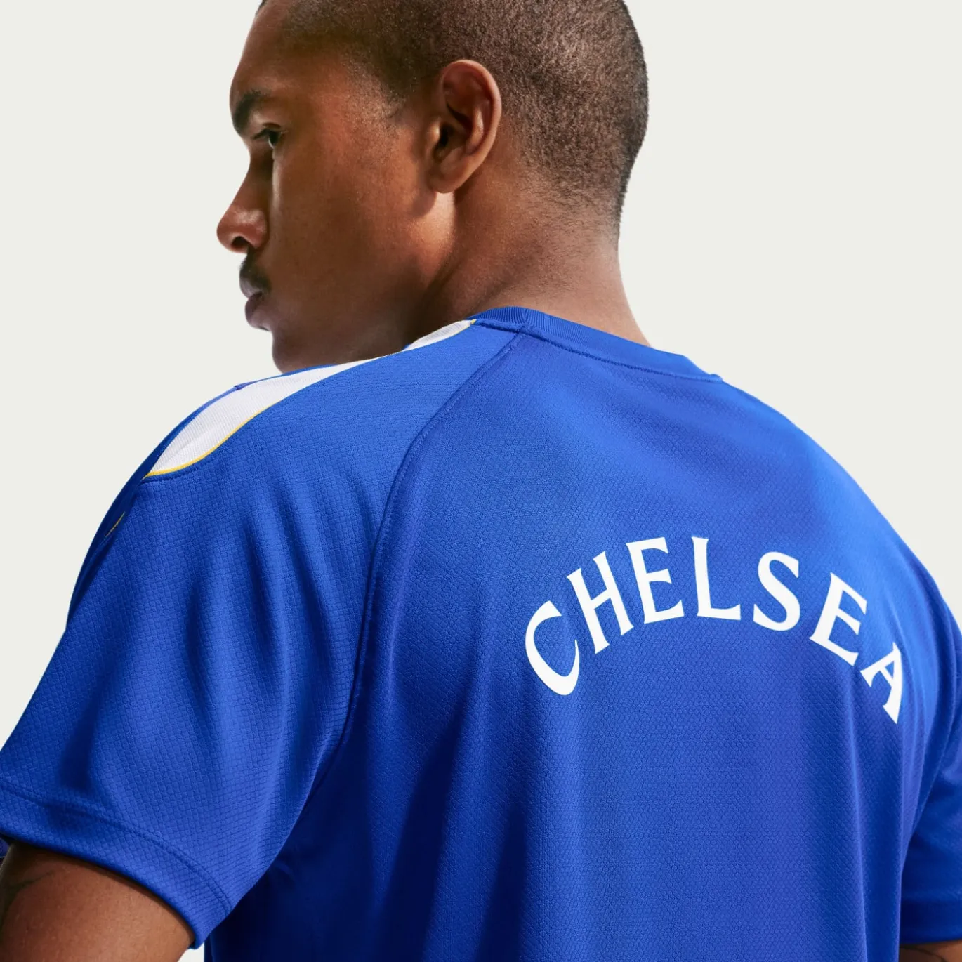 Nike Chelsea Strike Trainingsshirt 2026-2027 Blauw Goudgeel Wit