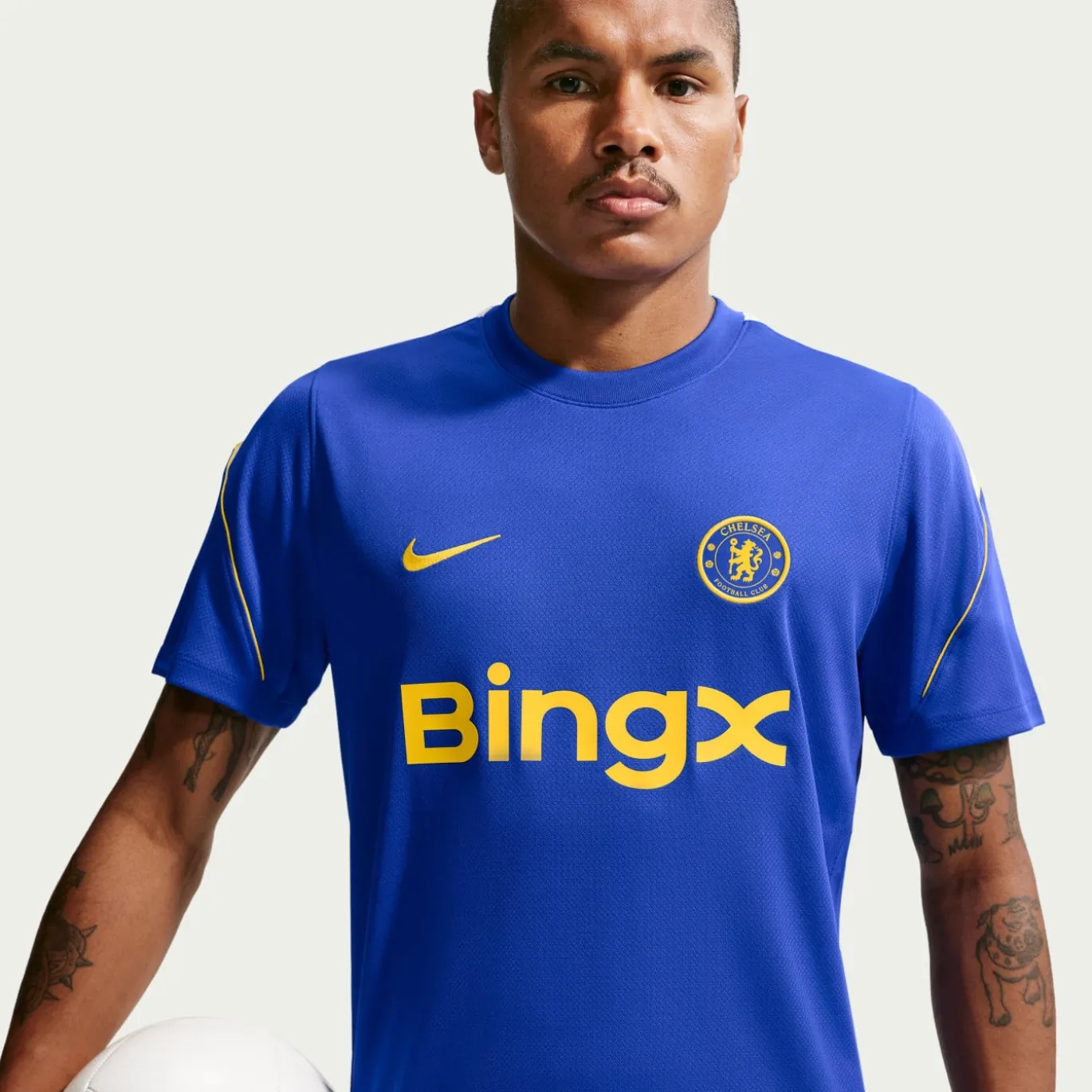 Nike Chelsea Strike Trainingsshirt 2026-2027 Blauw Goudgeel Wit