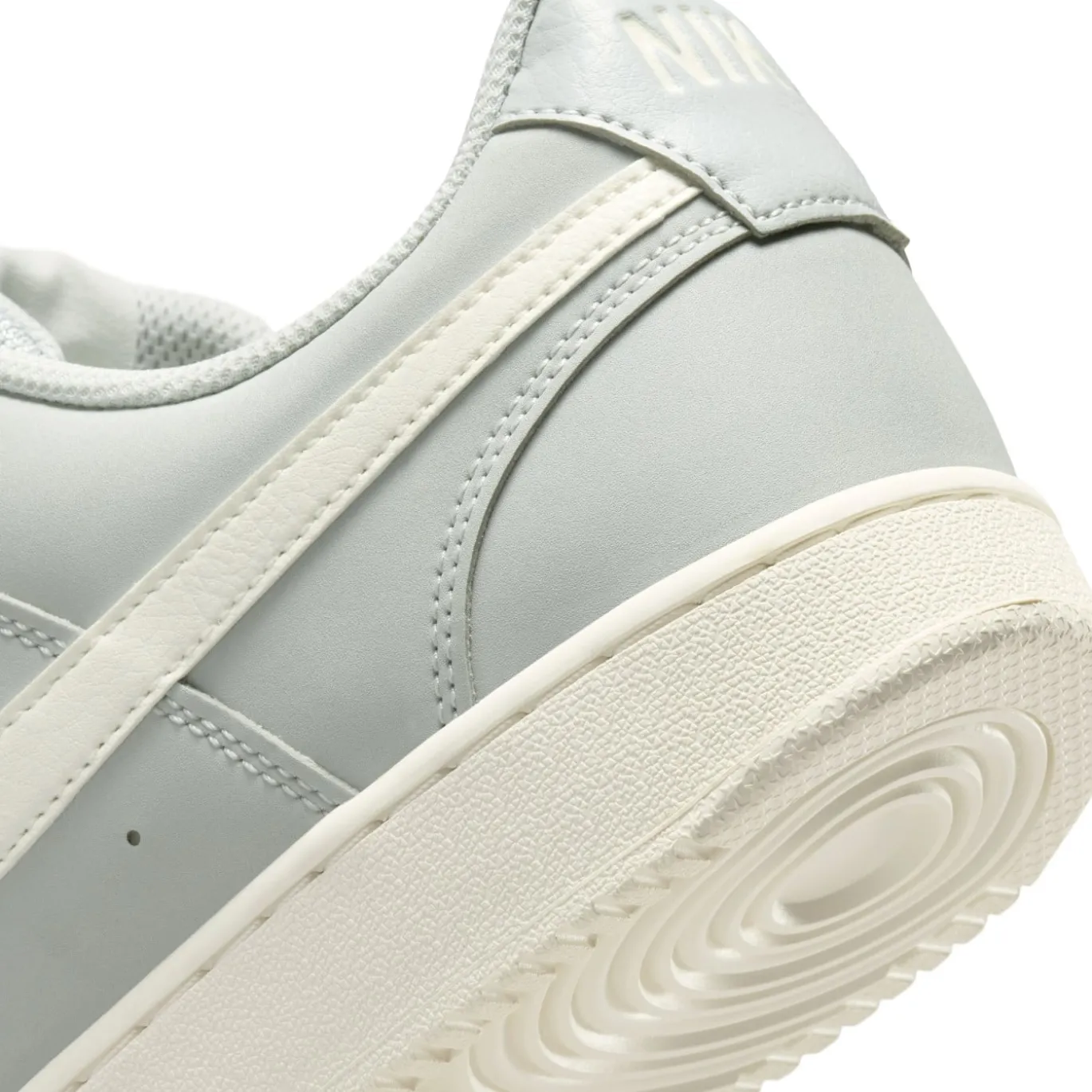 Nike Court Vision Low Sneakers Zilvergrijs Gebroken Wit