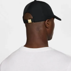 Nike Dri-FIT Club Pet Metallic Swoosh Zwart Goud