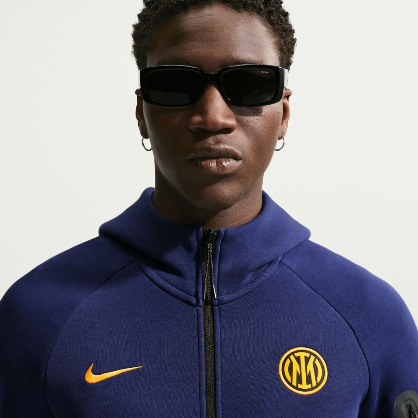 Nike Inter Milan Tech Fleece Trainingspak 2026-2027 Donkerblauw Zwart Goudgeel