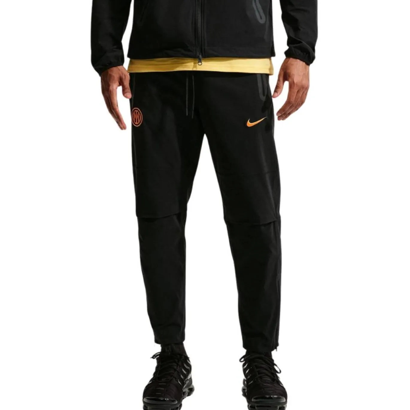 Nike Inter Milan Tech Woven Trainingsbroek 2026-2027 Zwart Goudgeel