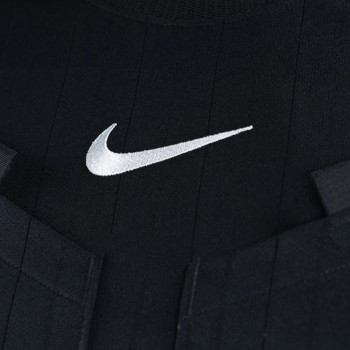 Nike KNVB Scheidsrechtersshirt 2026-2028 Lange Mouwen Dames Zwart Wit