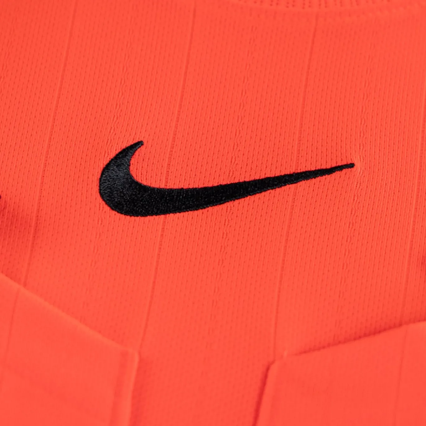 Nike KNVB Scheidsrechterstenue 2026-2028 Dames Felrood Zwart