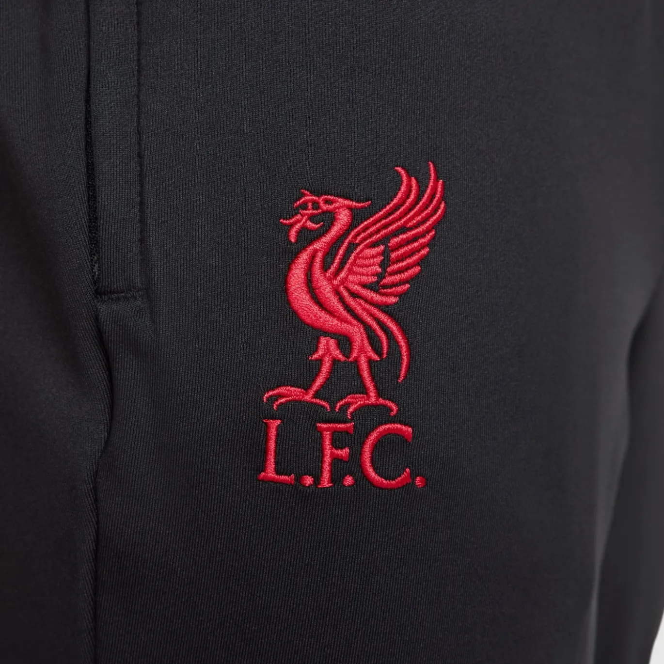 Nike Liverpool Strike Trainingsbroek 2024-2025 Zwart Gebroken Wit Rood