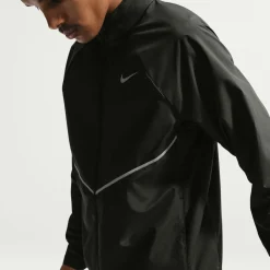 Nike Miler UV Repel Stride Trainingspak Zwart Zilver
