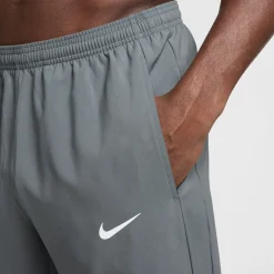 Nike Miler UV Repel Stride Trainingspak Donkergrijs Zilver