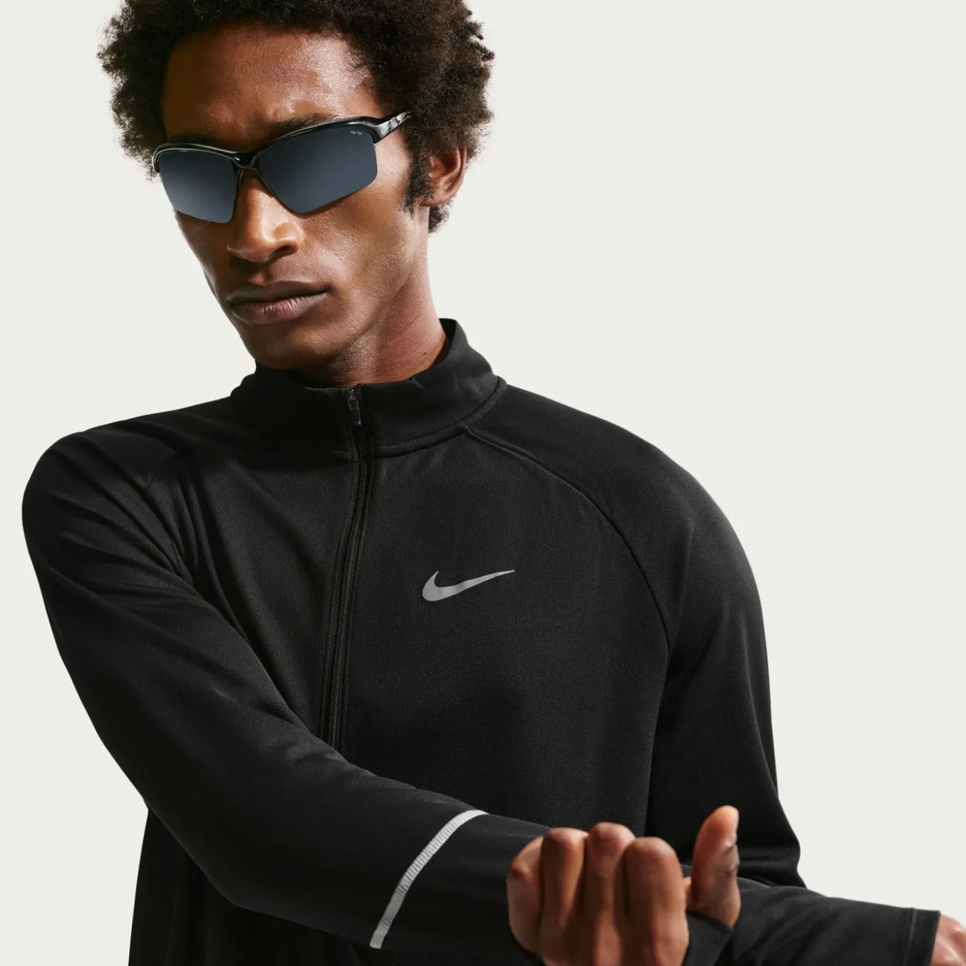 Nike Miler UV Trainingstrui 1/4-Zip Zwart Zilver