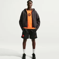 Nike Nederland Club Flow Broekje 2026-2028 Zwart Oranje