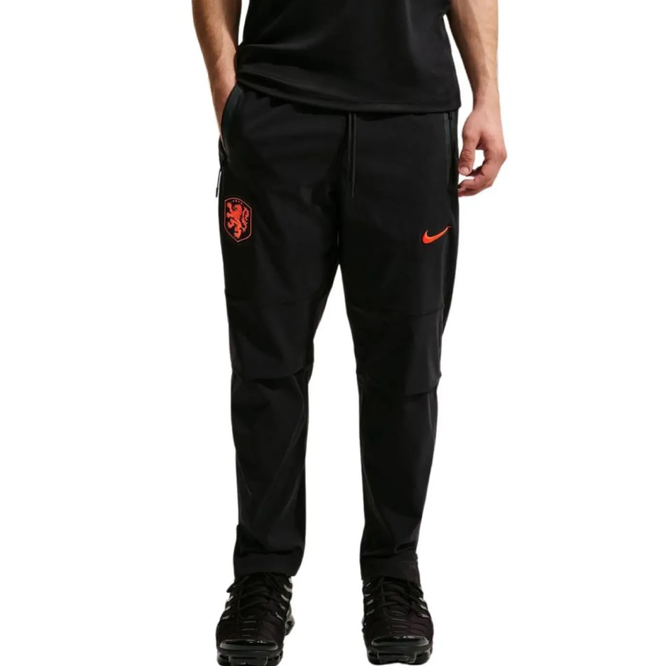 Nike Nederland Tech Woven Trainingspak 2026-2028 Zwart Oranje
