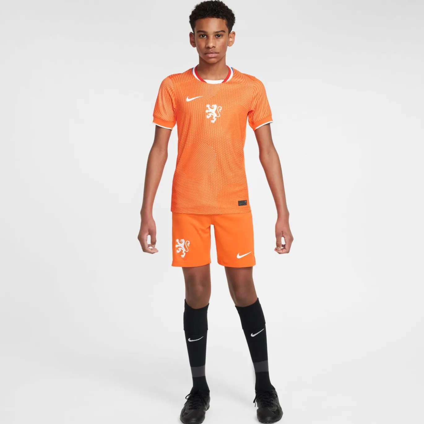 Nike Nederland Thuisshirt OranjeLeeuwinnen 2025-2027 Kids + EK 2025 Badges