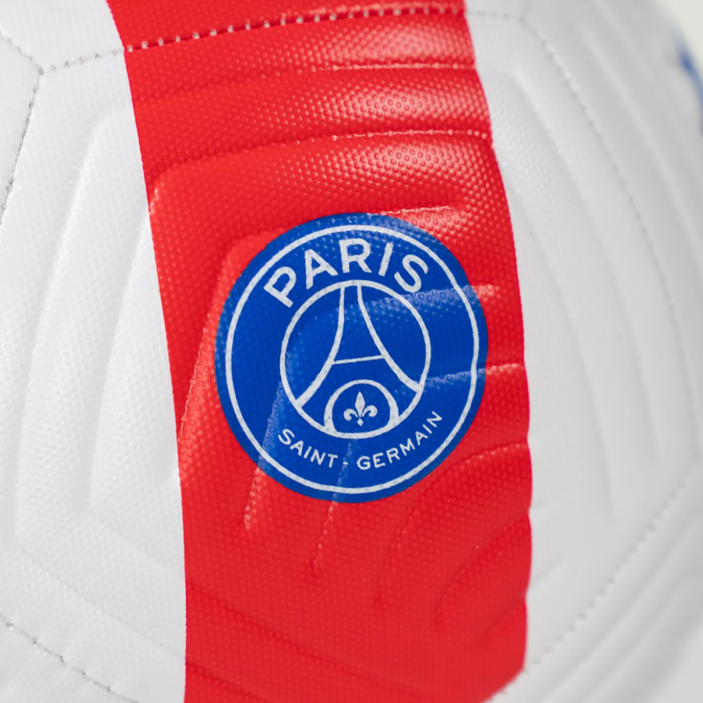 Nike Paris Saint-Germain Academy Total 90 Voetbal Maat 5 Wit Rood Blauw