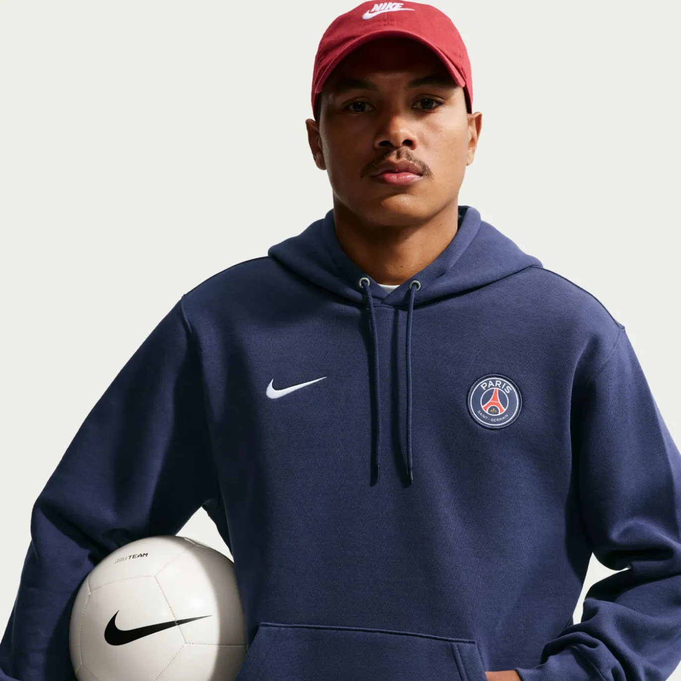 Nike Paris Saint-Germain Club Sportswear Hoodie 2026-2027 Donkerblauw Wit