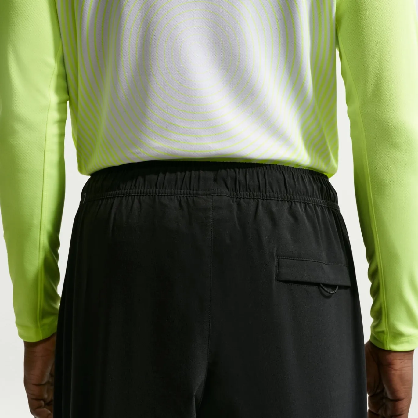 Nike Paris Saint-Germain Tech Woven Trainingsbroek 2026-2027 Zwart Wit