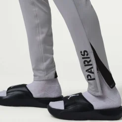 Nike Paris Saint-Germain x Jordan Strike Trainingsbroek 2025-2026 Kids Grijs Zwart