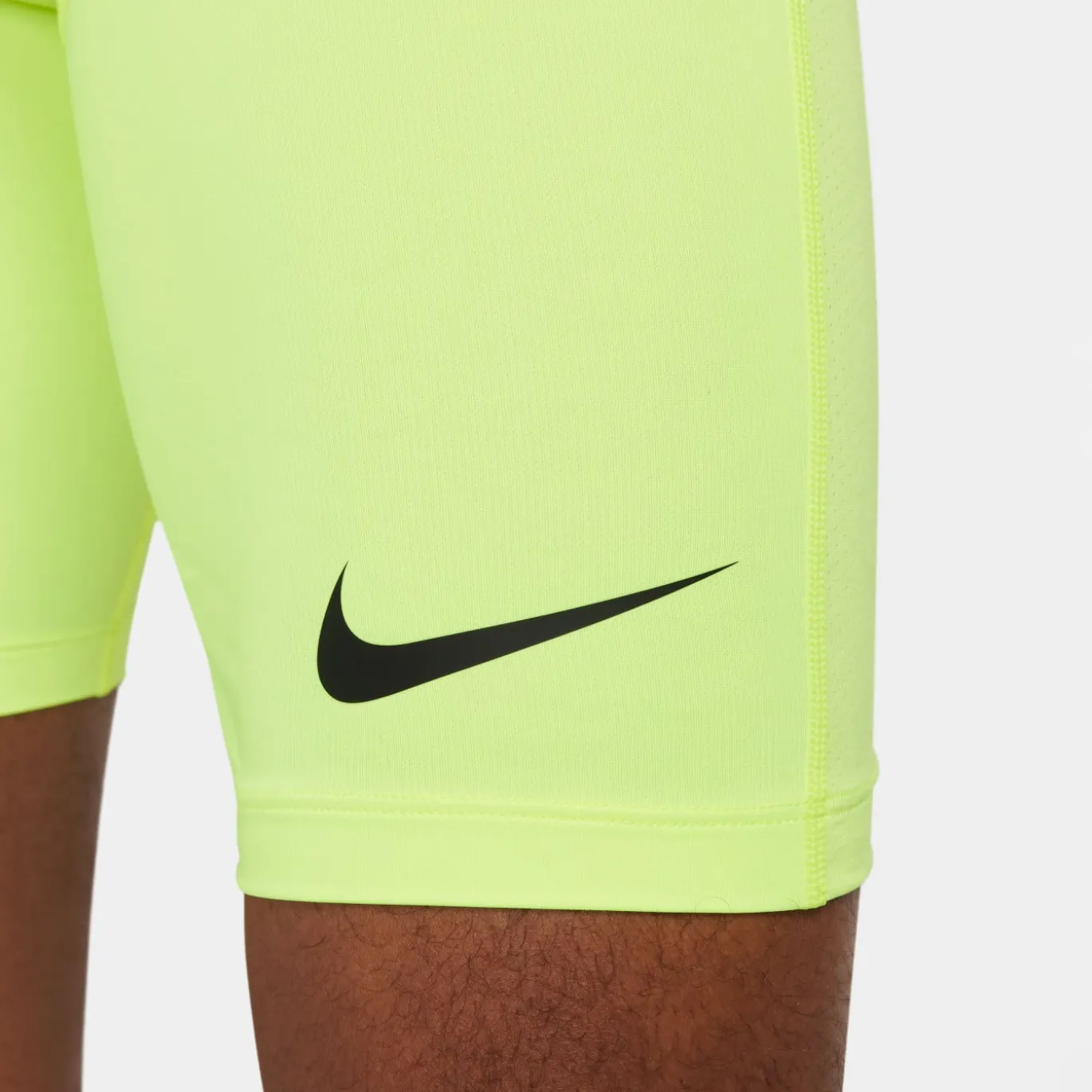 Nike Pro Dri-FIT Strike Slidingbroekje Neongeel