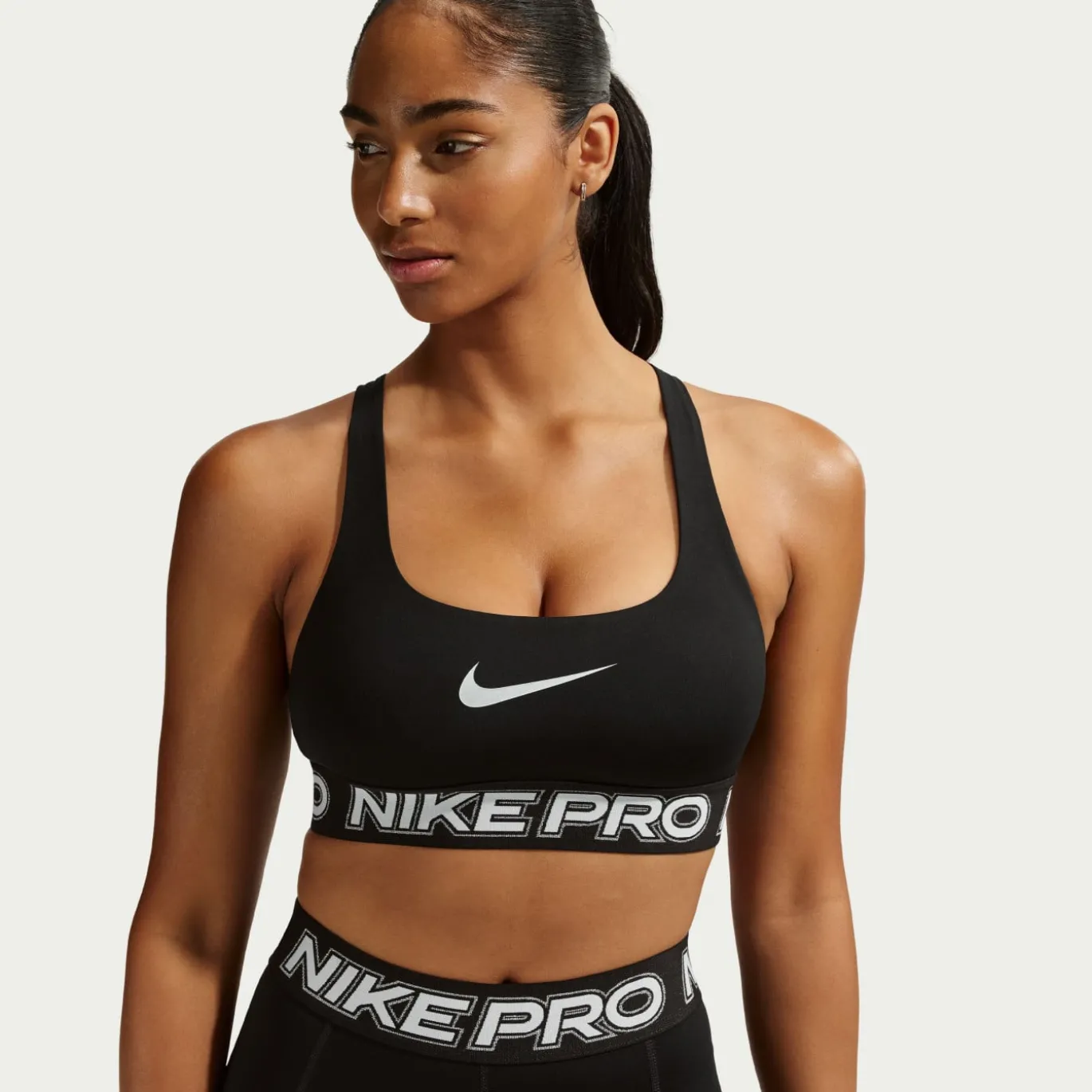 Nike Pro Sportbeha Dames Zwart Wit Zilver