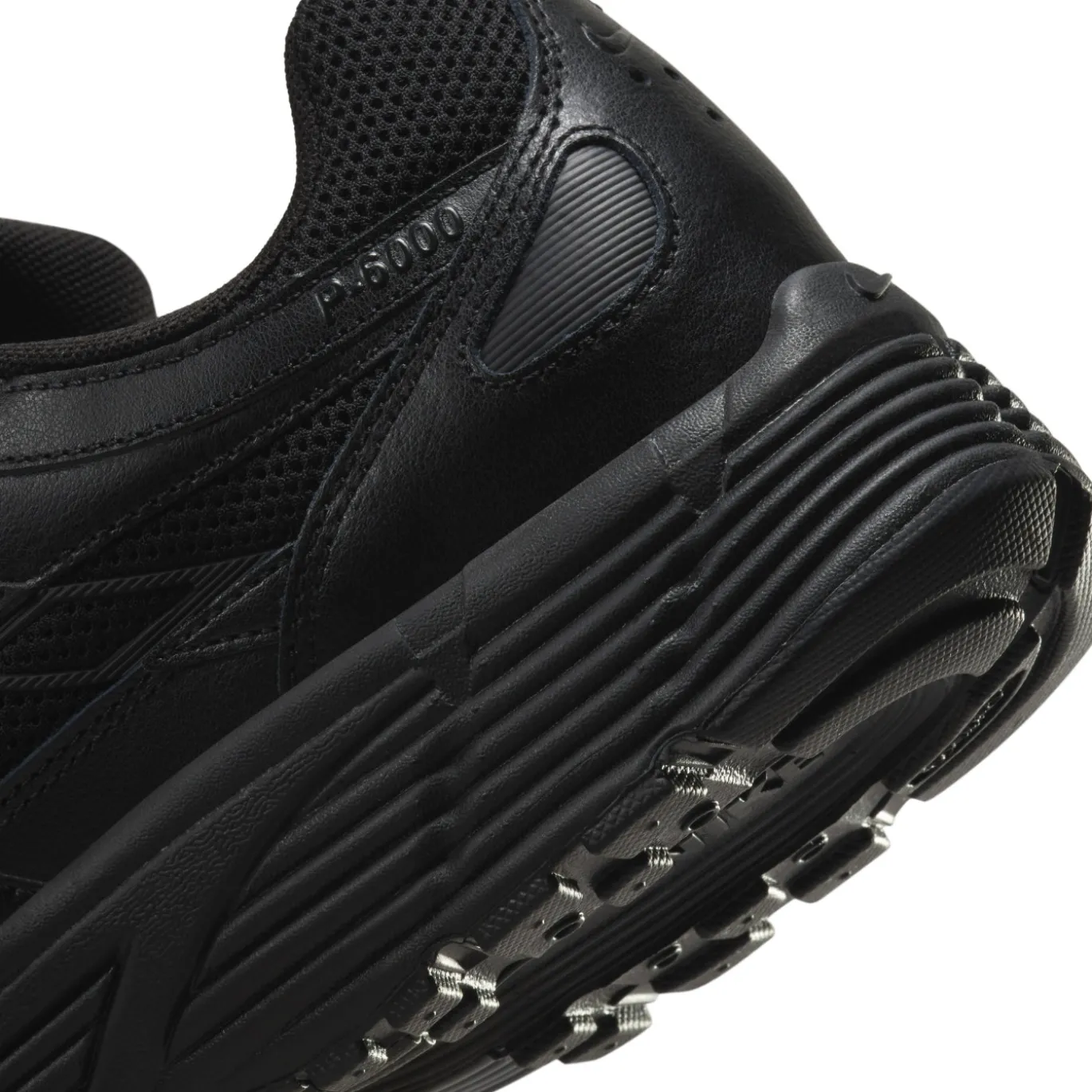 Nike Sneakers P-6000 Zwart