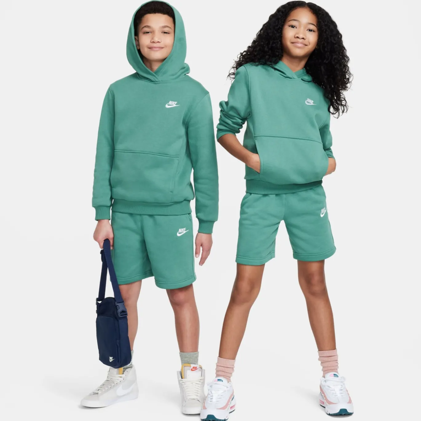 Nike Sportswear Club Fleece Broekje Kids Grijsgroen Wit