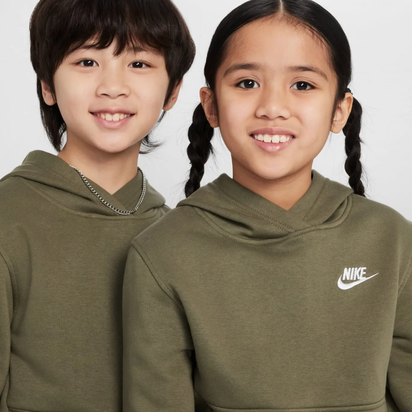 Nike Sportswear Club Fleece Hoodie Trainingspak Kids Olijfgroen Wit