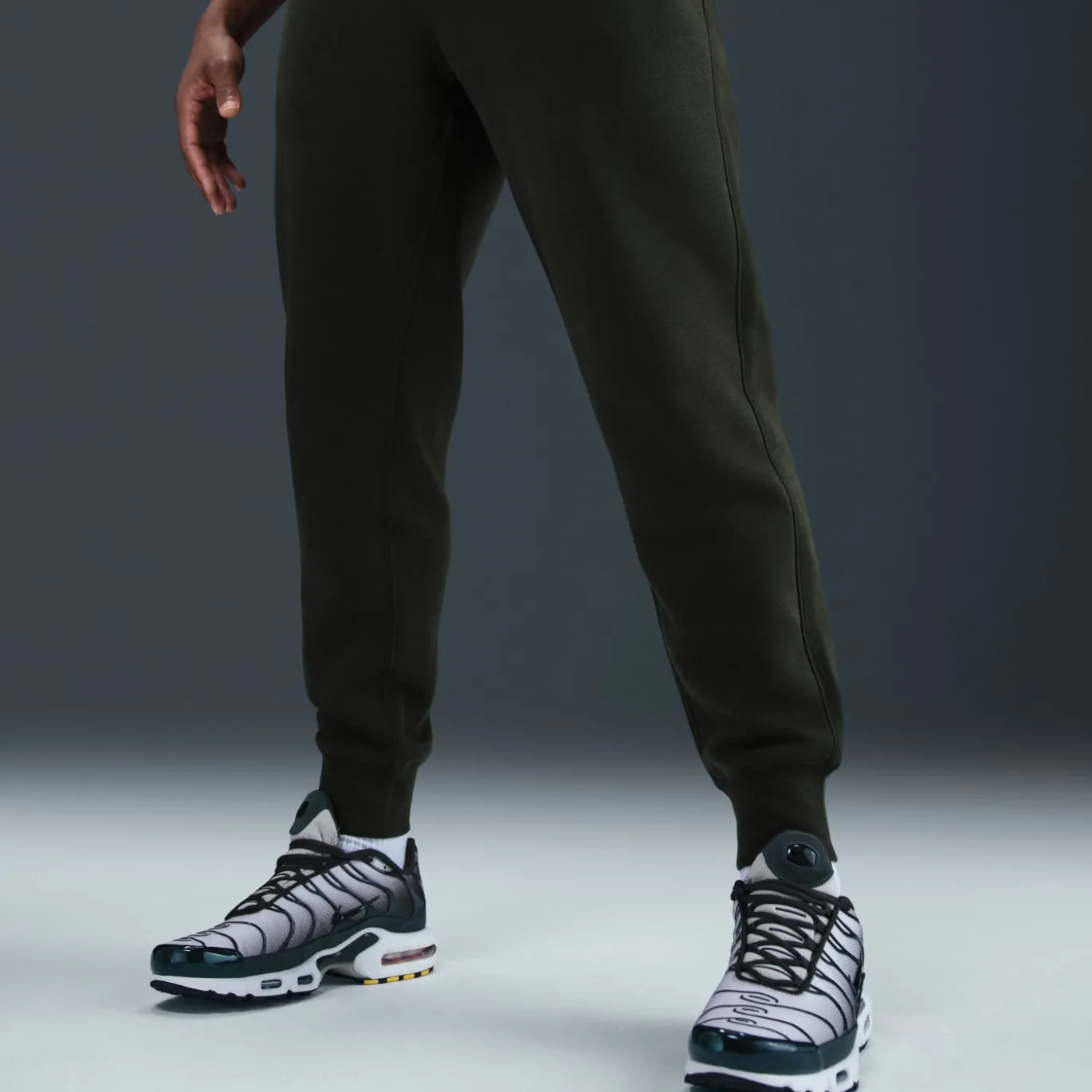 Nike Sportswear Club Fleece Joggingbroek Donkergroen Wit