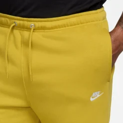 Nike Sportswear Club Fleece Joggingbroek Donkergeel Wit
