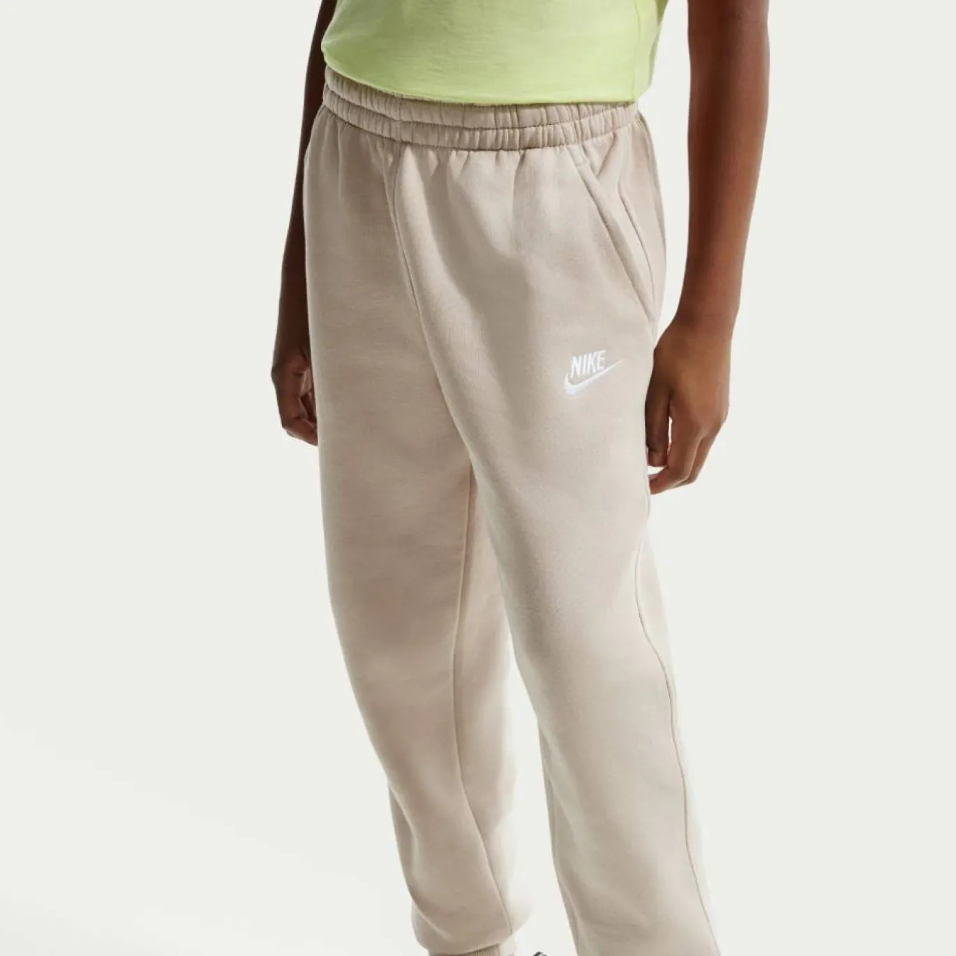 Nike Sportswear Club Fleece Joggingpak Hooded Kids Lichtbruin Wit