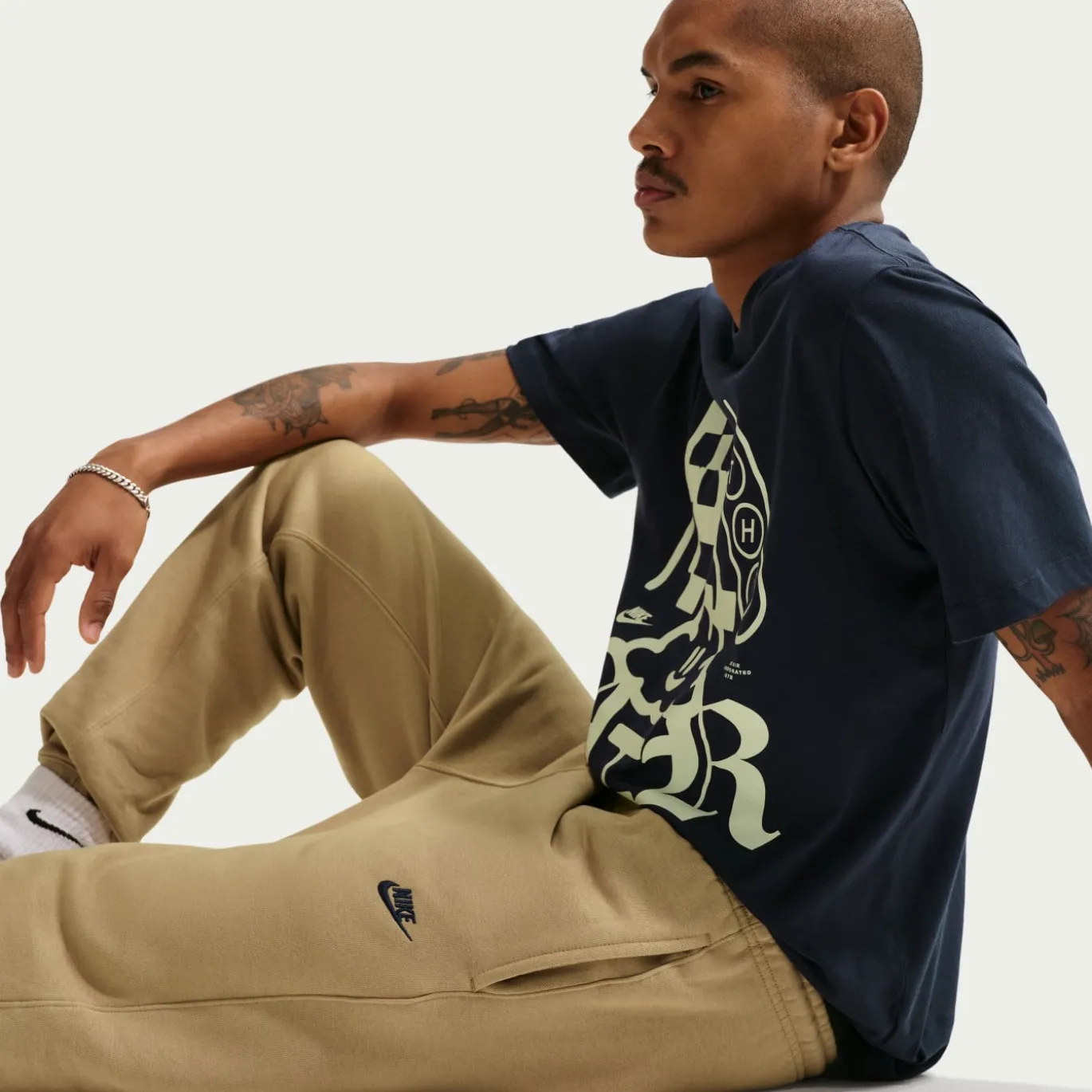Nike Sportswear Club Fleece Joggingbroek Donkerbeige Donkerblauw