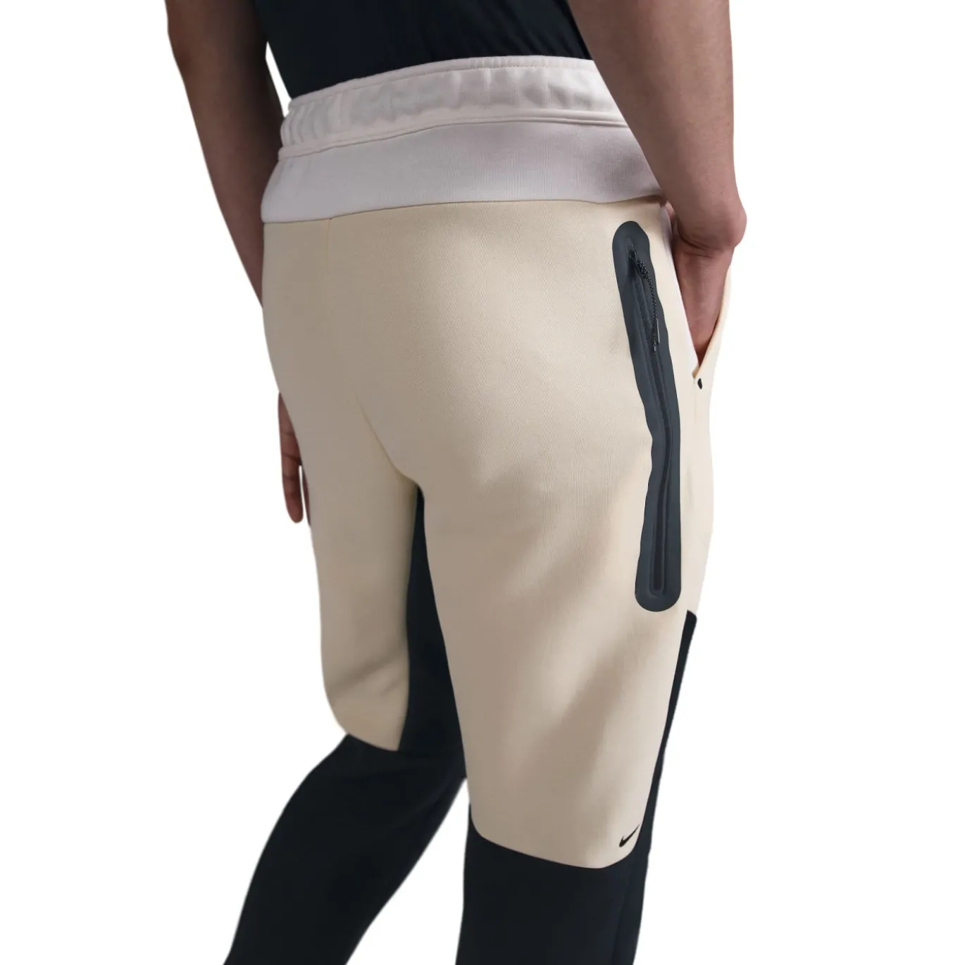 Nike Tech Fleece Sportswear Joggingbroek Beige Zwart Gebroken Wit