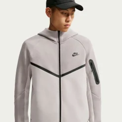Nike Tech Fleece Sportswear Trainingspak Lichtgrijs Beige Zwart