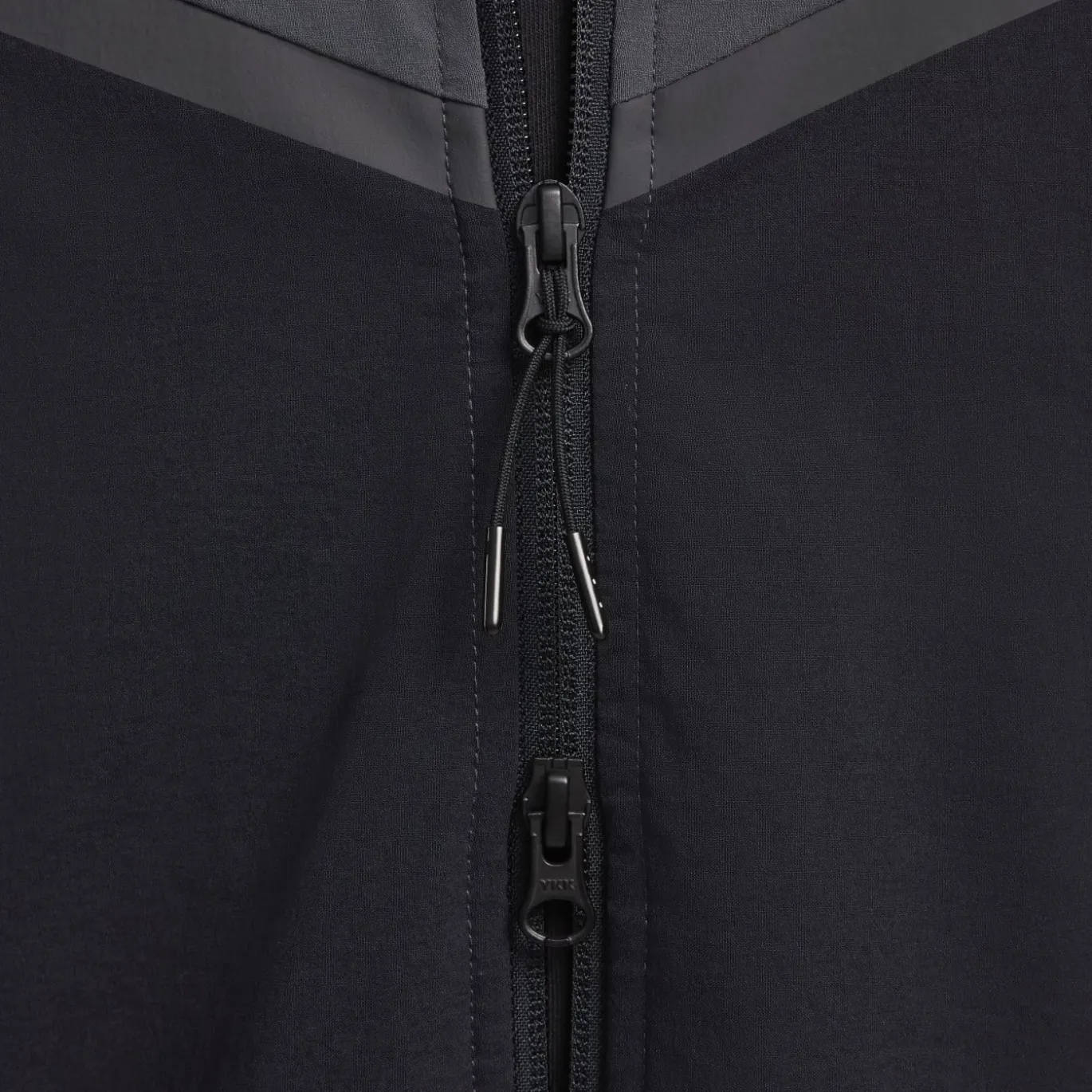 Nike Tech Sportswear Windrunner Jack Donkergrijs Zwart Felgroen