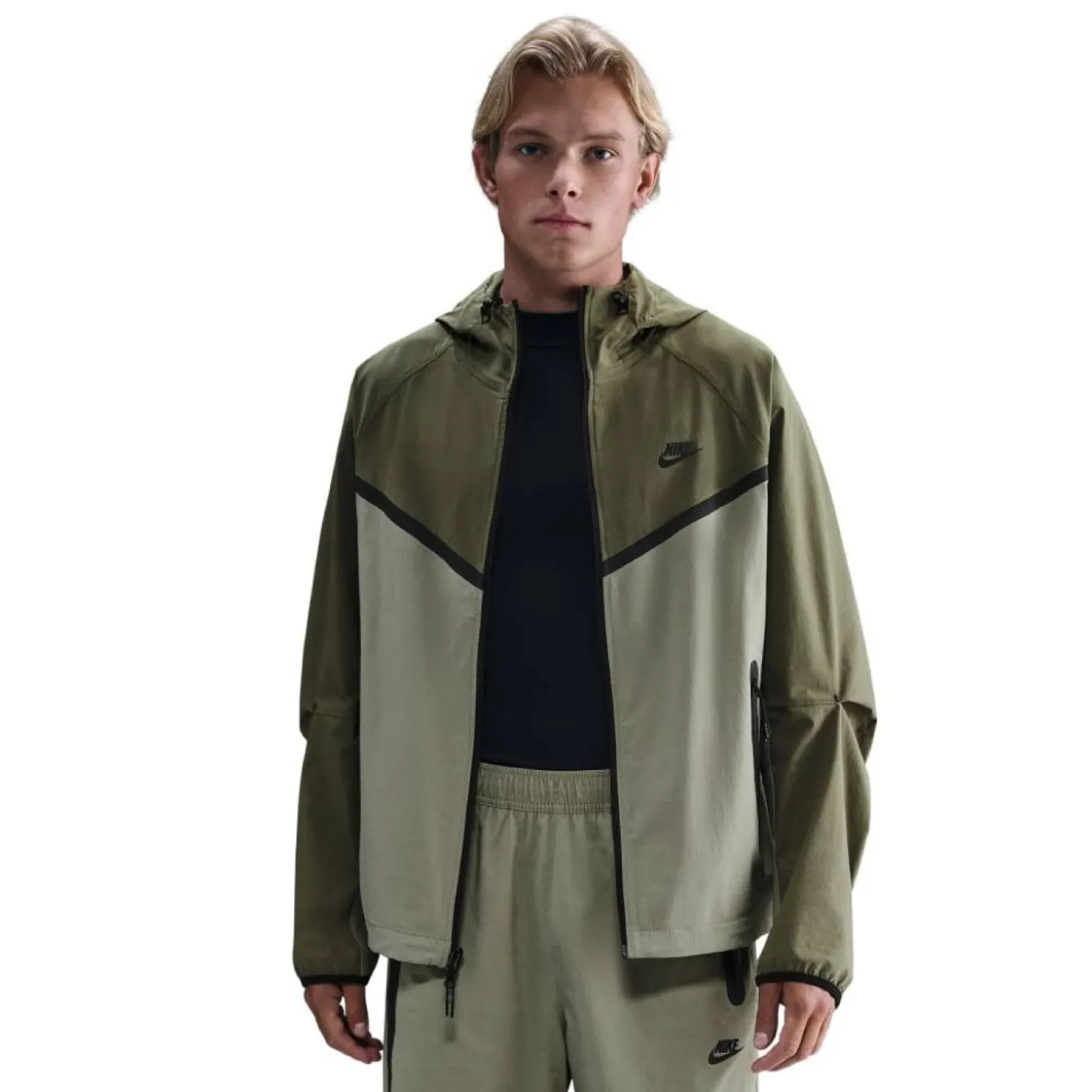 Nike Tech Sportswear Windrunner Jack Groen Olijfgroen Zwart